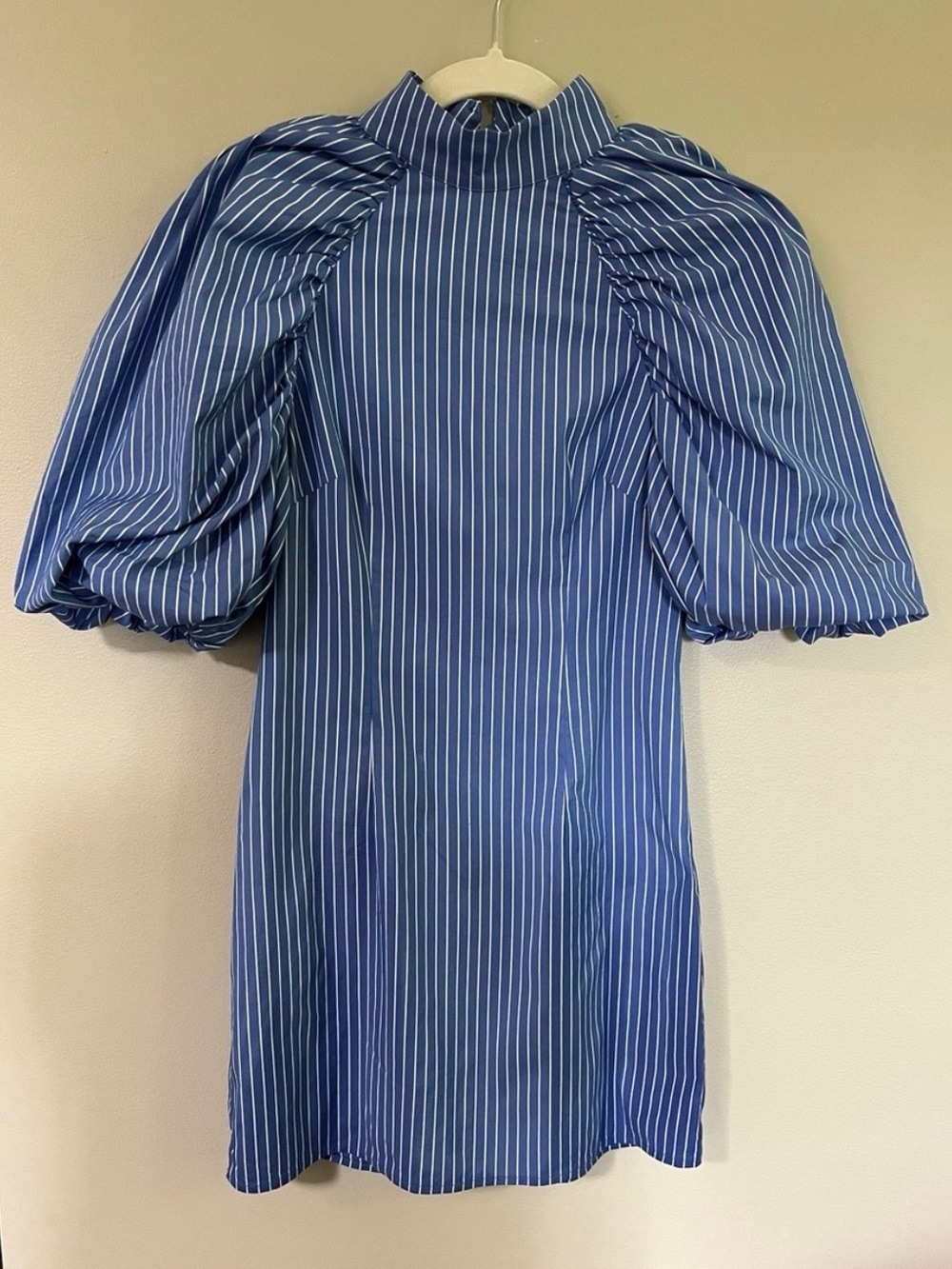 H&M blue and white vertical striped puff-sleeve mini dress size XS